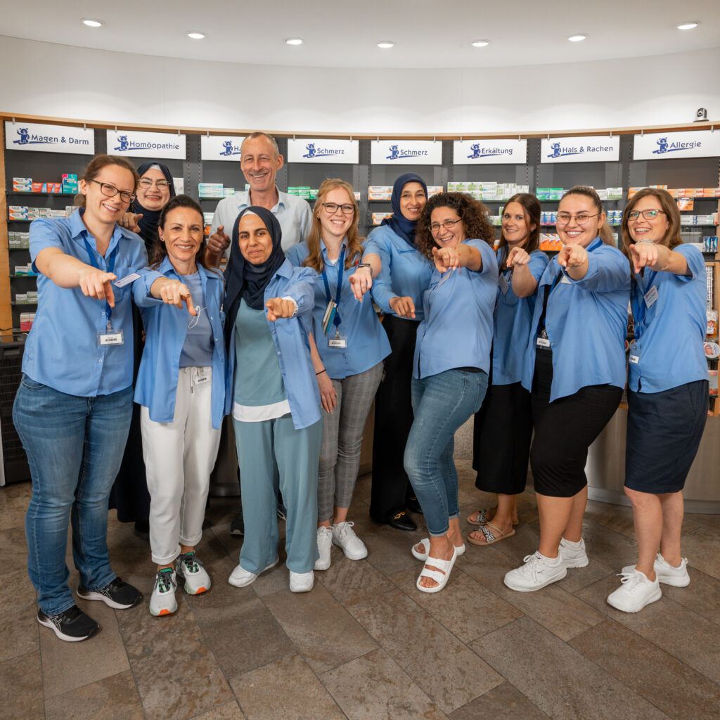 Team der Bären-Apotheke Herrenberg in der Apothekenfiliale